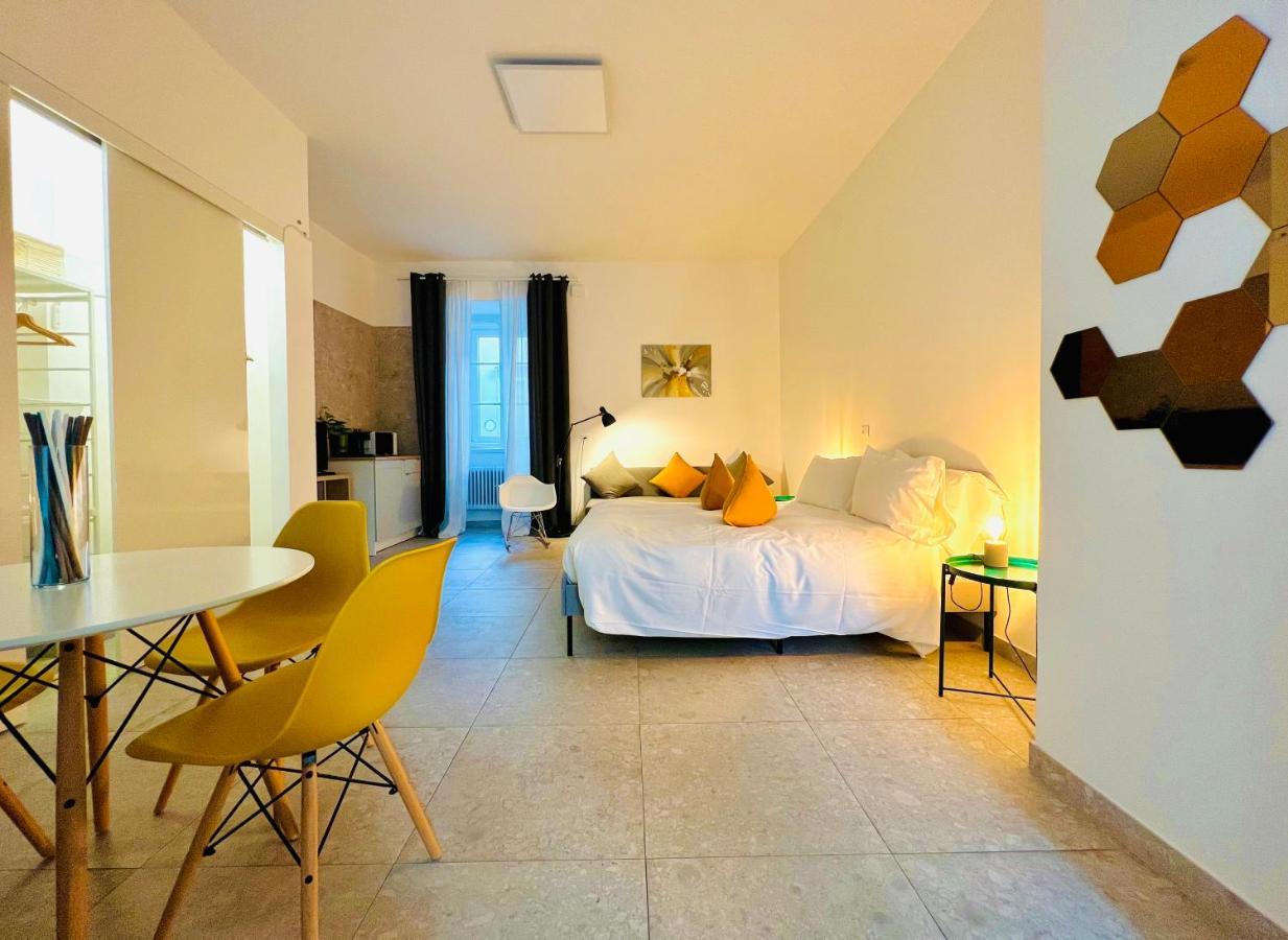 Crops City Stay Trieste Bagian luar foto