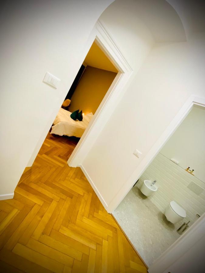 Crops City Stay Trieste Bagian luar foto