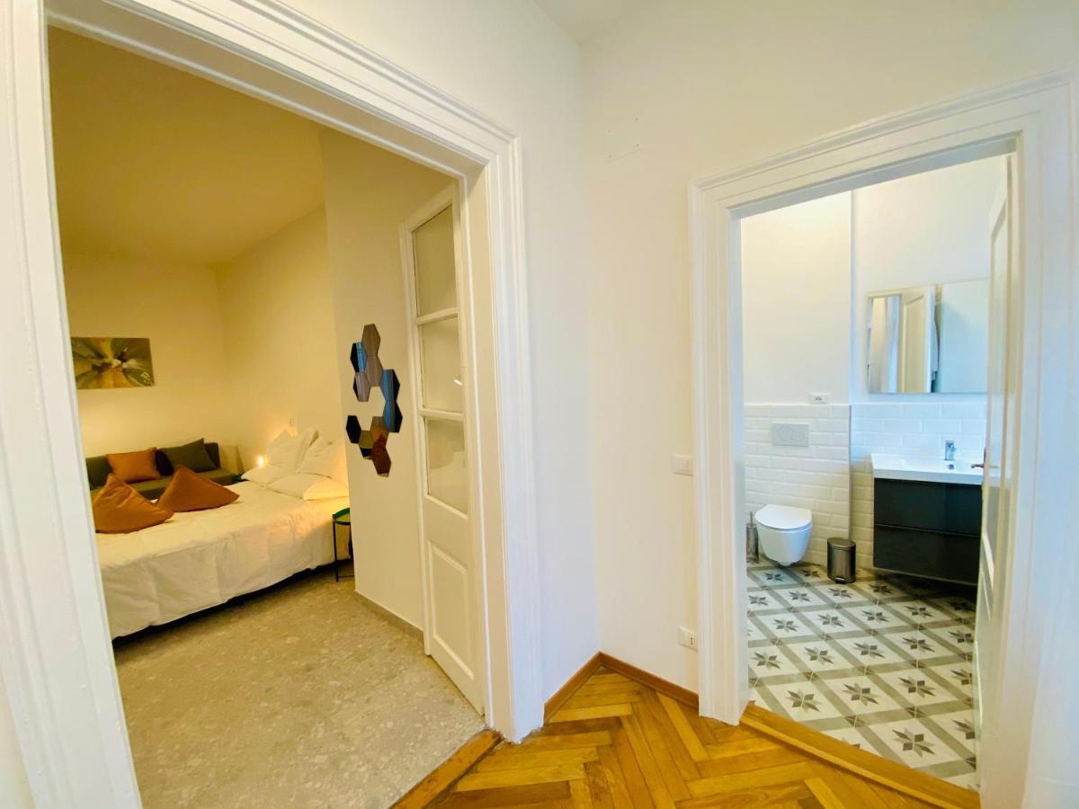 Crops City Stay Trieste Bagian luar foto